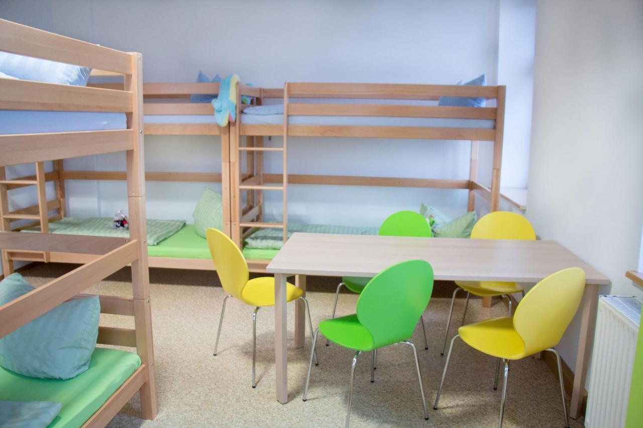 Teichcamp Hostel Großhartmannsdorf Kültér fotó