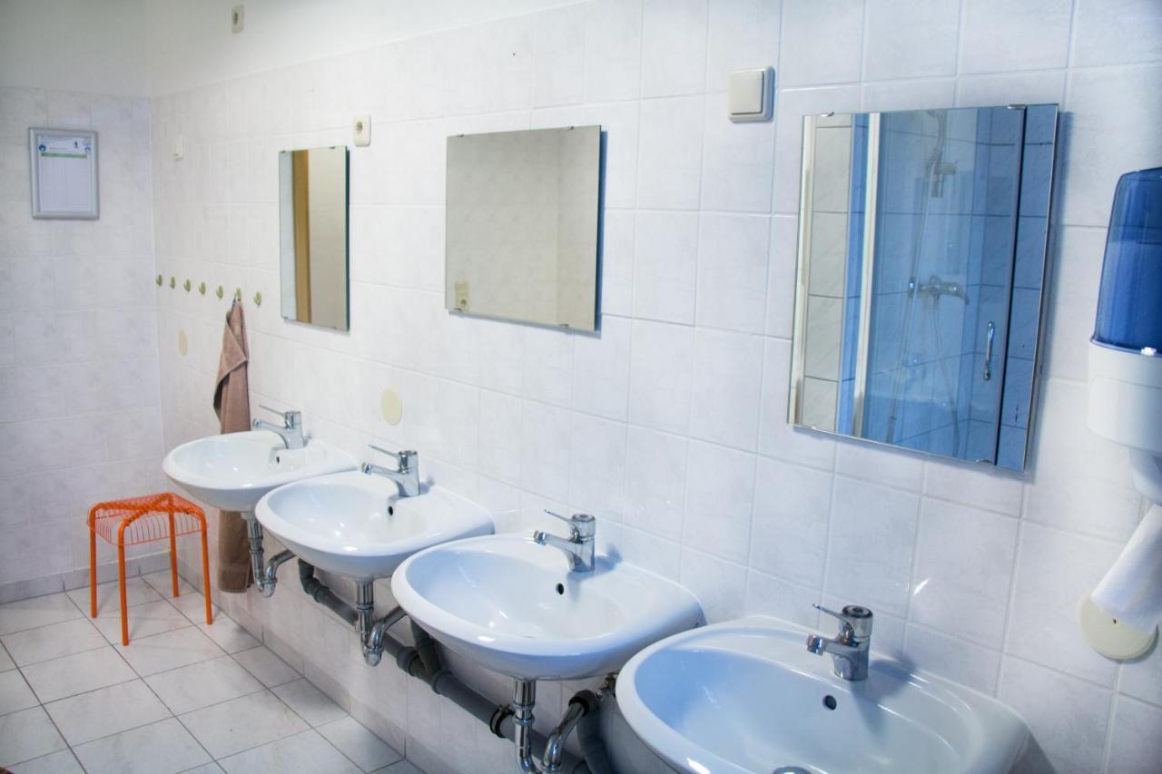 Teichcamp Hostel Großhartmannsdorf Kültér fotó